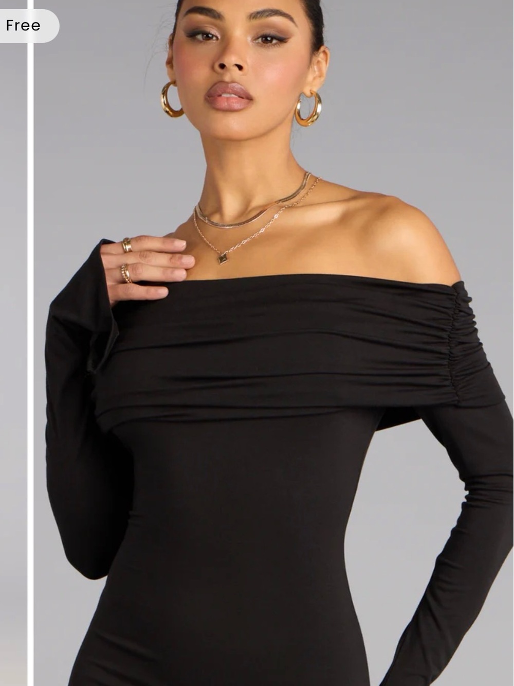 Windsor Black Garment with Heart Logo Tag